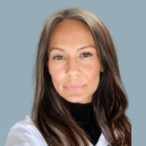 Curis Bianca Yturralde