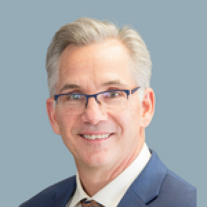 Curis Headshots Dr Stephen P Kramer